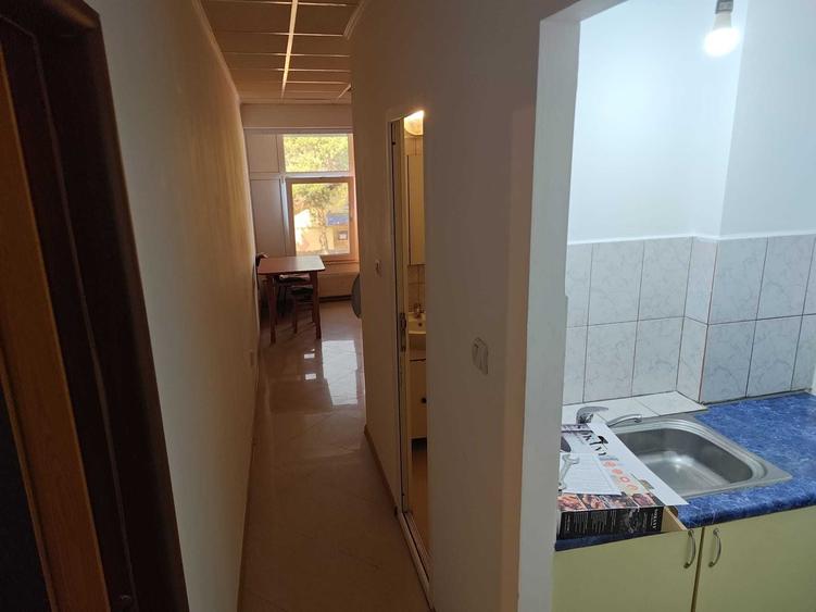 Garsonieră decomandată în Exterior Vest