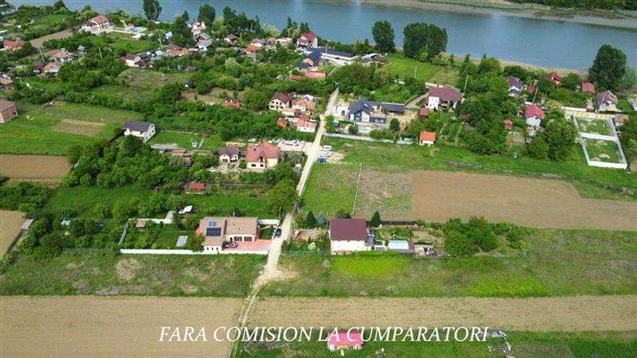 Teren Construcții intravilan de 1700 mp, în Bujoreni