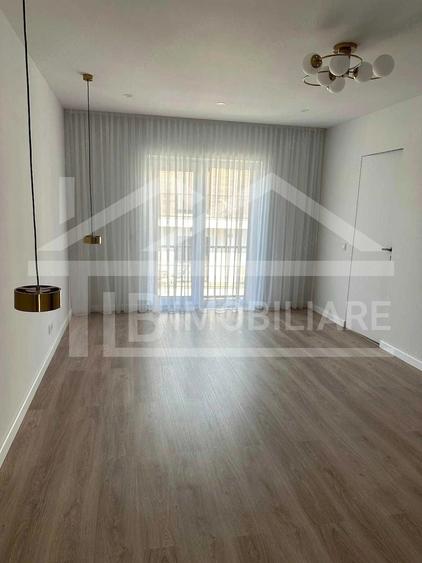Apartament cu 3 camere decomandat în Unirii