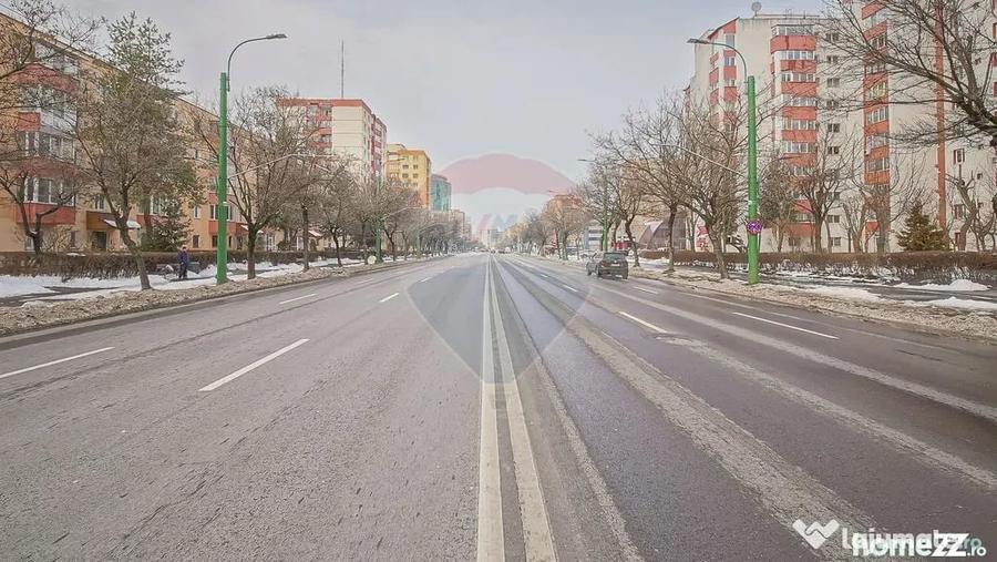 Spațiu comercial, de 40 mp, în Vlahuță