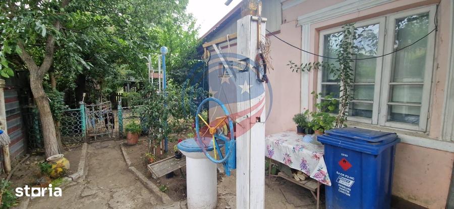 Casa parter cu teren generos de 595 mp, in ?imnicul de Jos Craiova - 2
