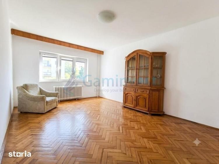 Apartament cu 3 camere în Calea Aradului