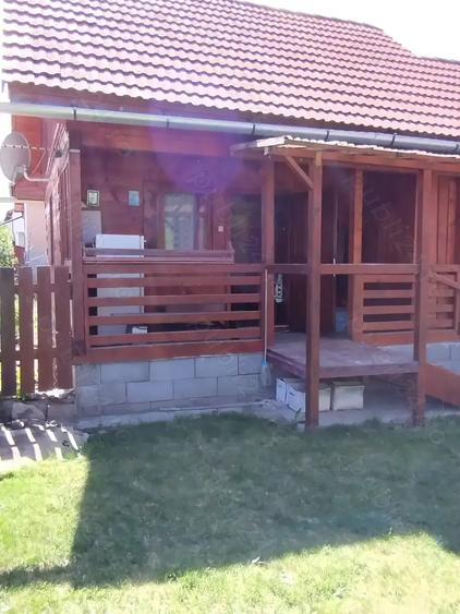 Casă cu 3 camere în Livada (Petreștii de Jos)