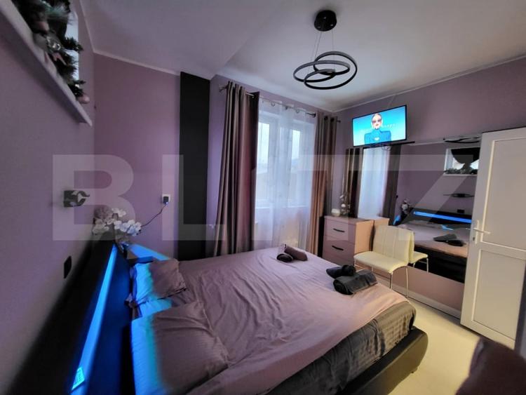 Casă individuală cu 2 camere cu Canalizare în Zăvoi