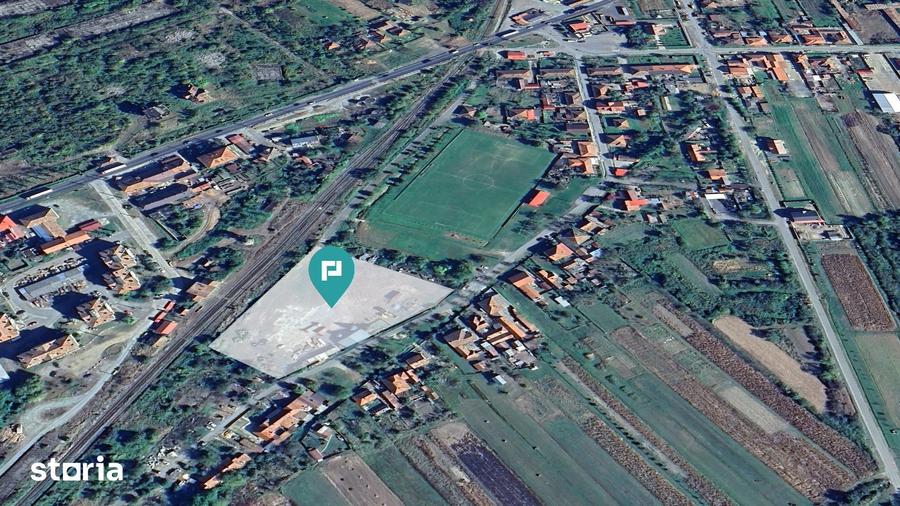Teren de 8369 mp, în Margina