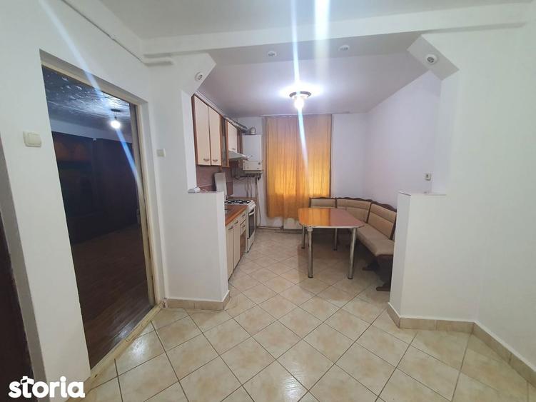 Apartament cu 2 camere, mobilat în Central