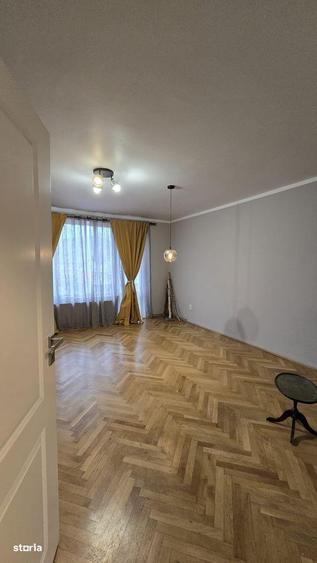 Inchiriez apartament cu 3 camere, Blumana - 8