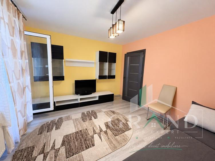 Apartament cu 3 camere semidecomandat, mobilat în Mărăști