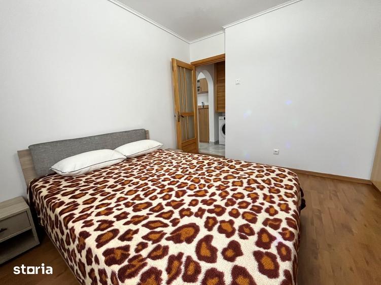 Apartament de inchiriat, 2 camere, decomandat, 54 mp, Nicolina - 1