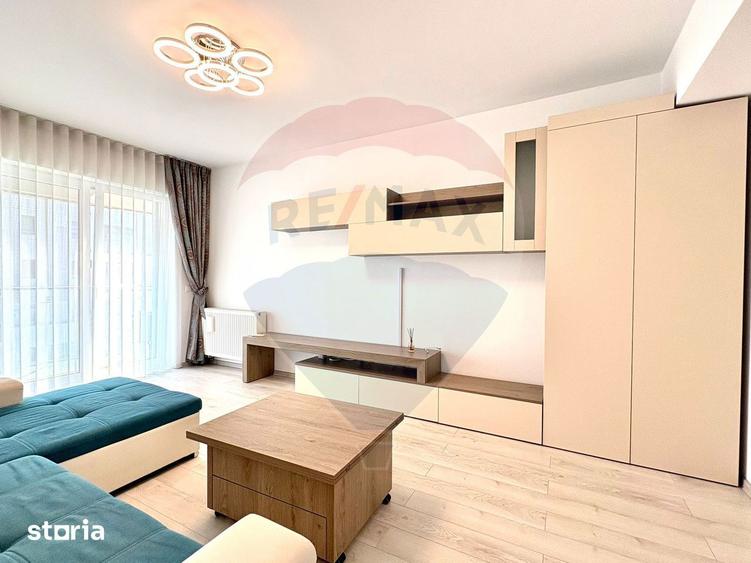 Apartament cu 3 camere decomandat, mobilat în Tractorul
