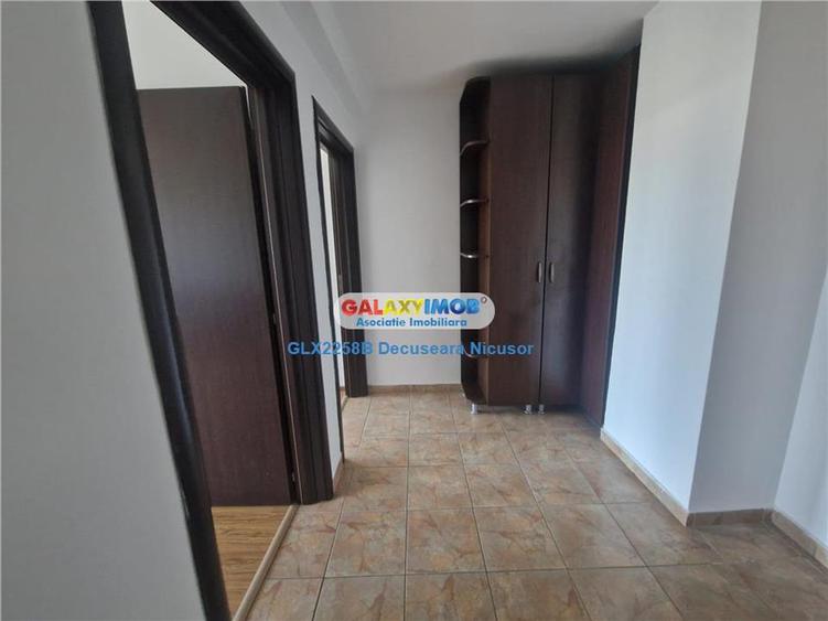 Apartament cu 3 camere decomandat, mobilat în Chiajna
