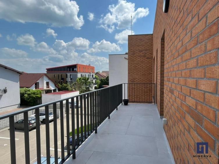 Apartament cu 3 camere decomandat în Braytim