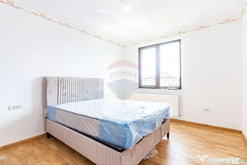 Casă cu 5 camere cu Teren 348 Mp în Central