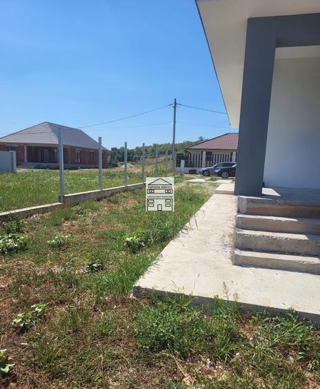 Casă individuală cu 4 camere cu Teren 612 Mp în Fughiu