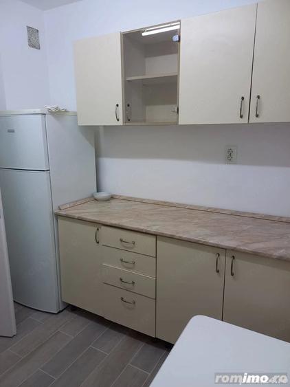 apartament o camera de inchiriat in zona Aradului - 3
