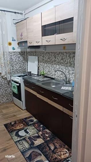 Apartament cu 2 camere semidecomandat în Colentina