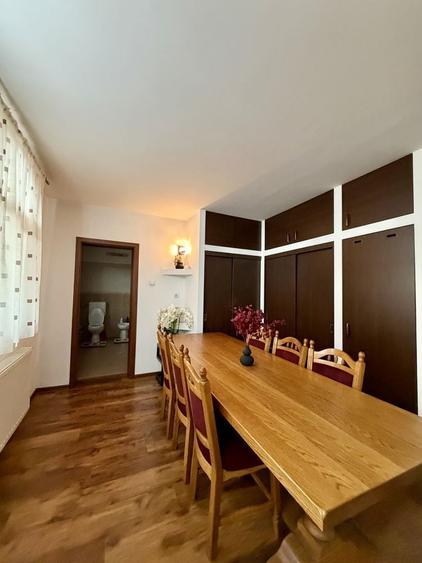 Casă cu 4 camere în Titulescu