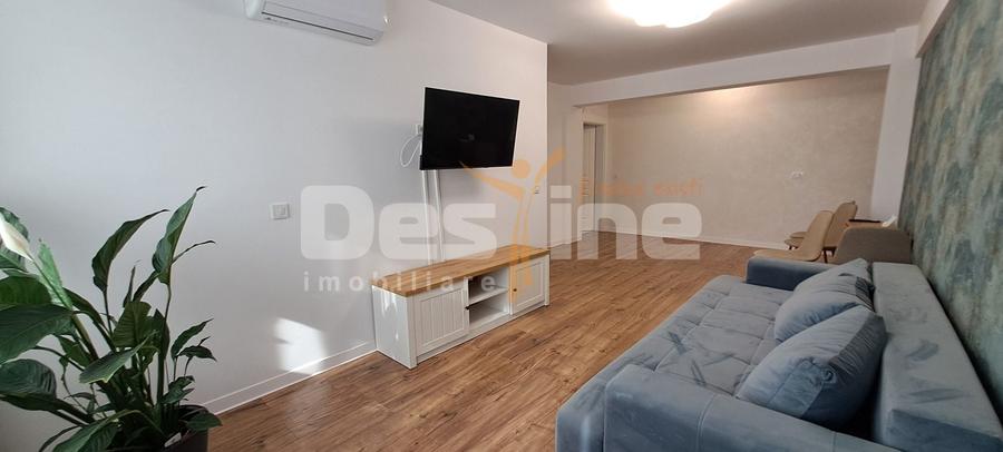 Apartament cu 2 camere semidecomandat, mobilat în Valea Adâncă