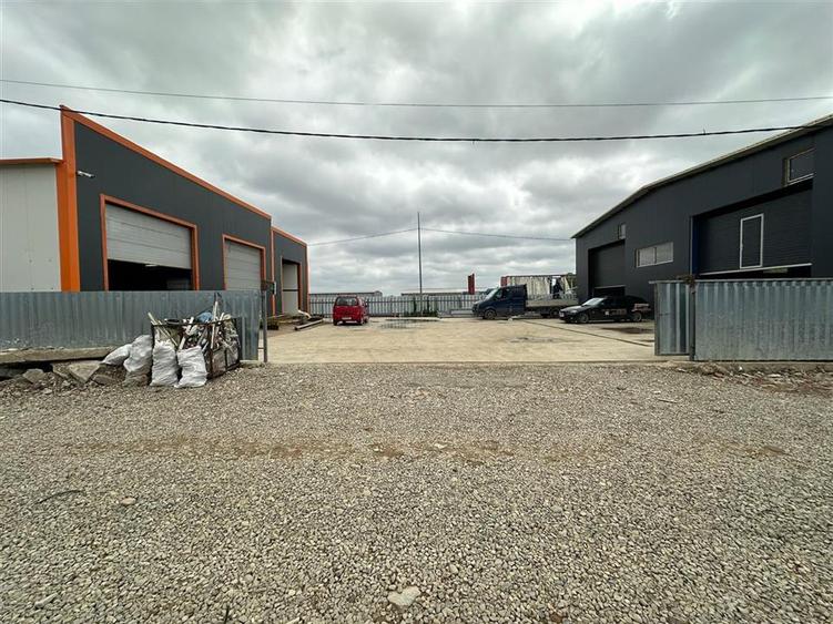 Spațiu industrial, de 908 mp, în Tomești