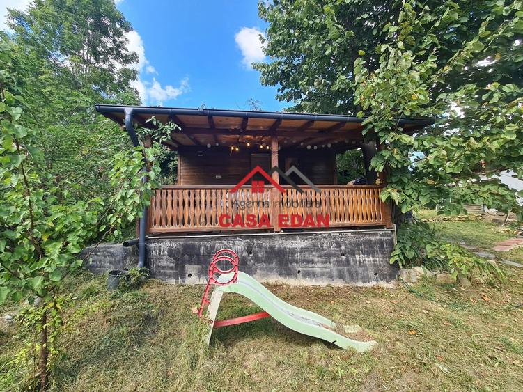 Casă individuală cu 1 camere cu Teren 628 Mp în Breaza