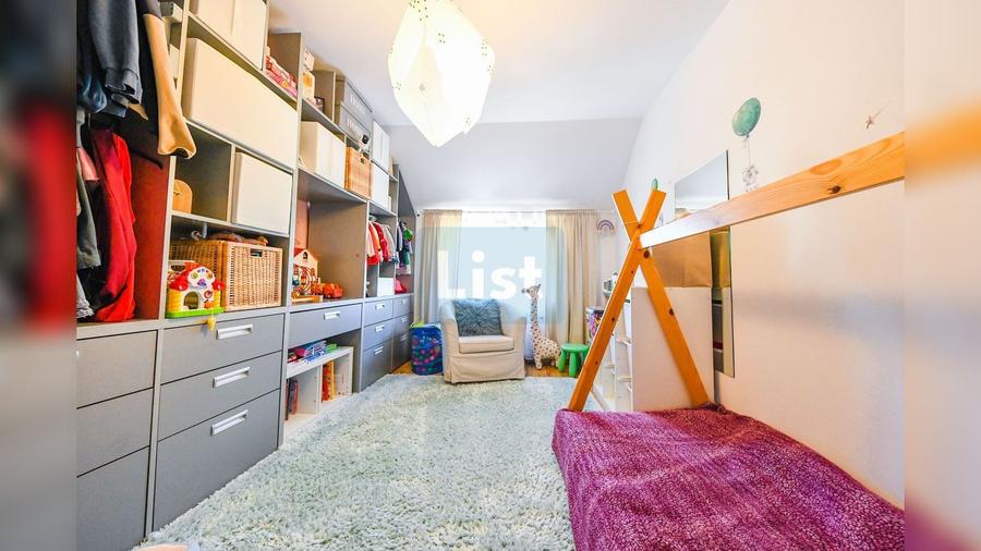 Duplex cu 4 camere cu Canalizare în Florești