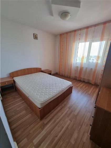 Apartament 2 cam decomandat renovat si mobilat zona 800 - 10