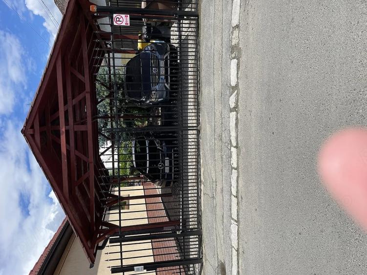 Casă cu Teren 580 Mp în Central