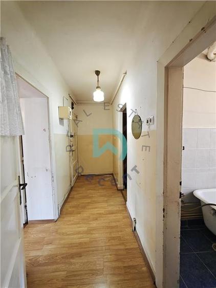 Apartament cu 2 camere decomandat în Brașovul Vechi