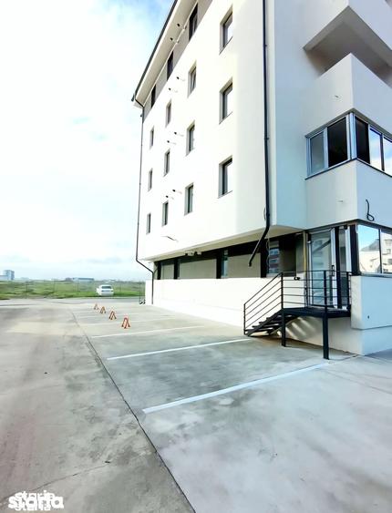 Spațiu comercial, de 42 mp, în Militari