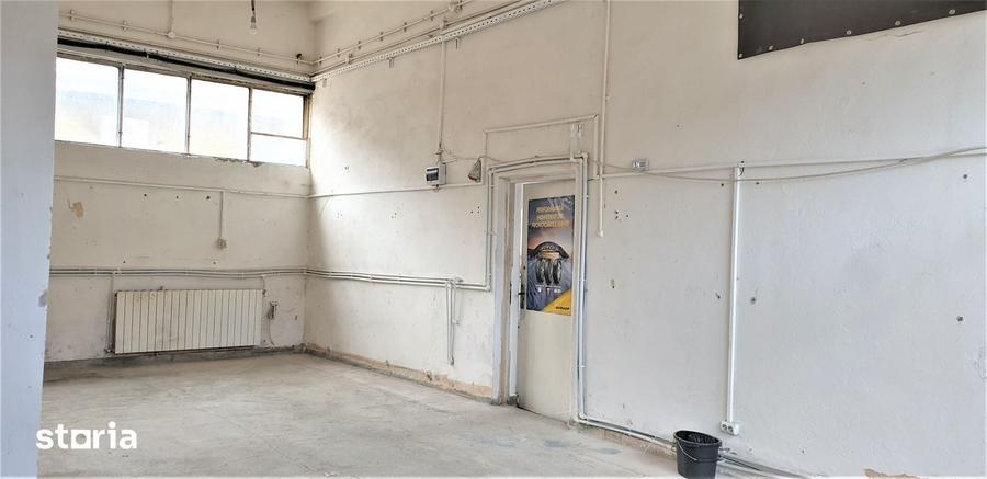 Spațiu comercial, de 80 mp, în Bartolomeu
