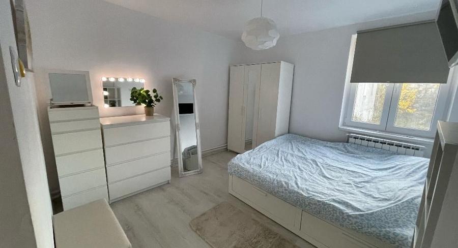 Apartament cu 2 camere circular în City Park Mall