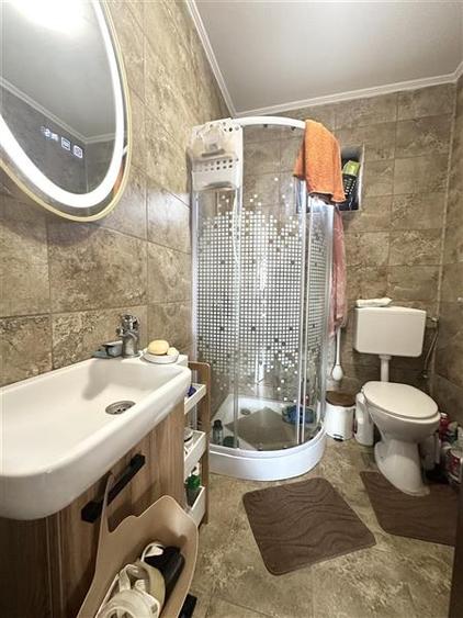 Casă individuală cu 4 camere cu Teren 690 Mp în Corbu