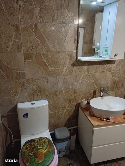 Casă cu 3 camere cu Teren 1700 Mp în Giurgița