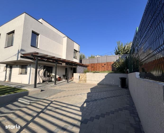 Casă cu 4 camere în Hlincea