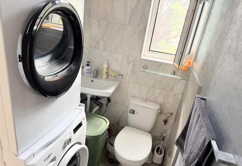 Casă individuală cu 4 camere cu Canalizare în Corbeanca