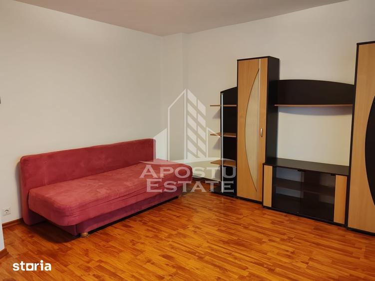 Apartament cu 2 camere în Lunei