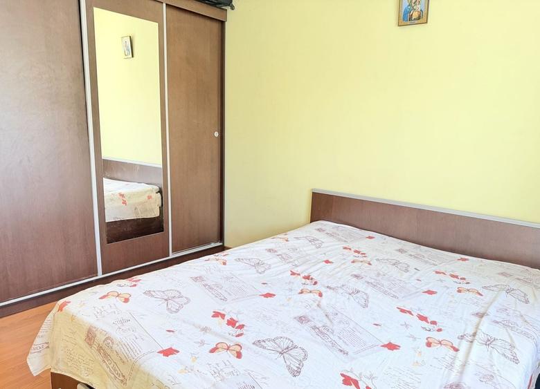 Apartament cu 3 camere decomandat, mobilat în Giurgiului