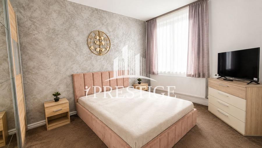 Apartament cu 2 camere decomandat, mobilat în Central