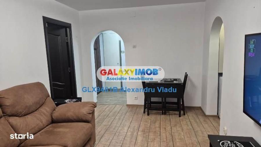 Apartament cu 3 camere semidecomandat, mobilat în Sălăjan