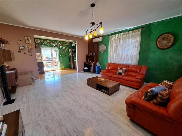 Casă individuală cu 4 camere cu Teren 531 Mp în Paleu