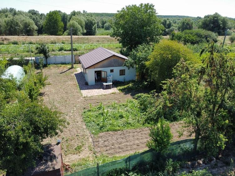 Casă cu 3 camere în Vărsătura