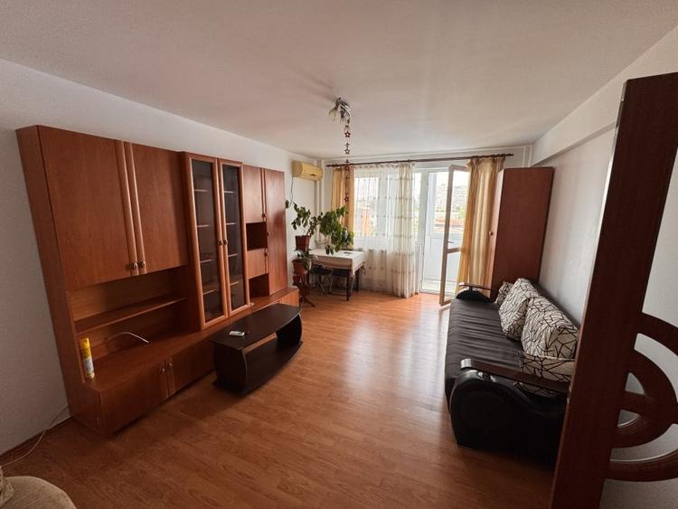 Apartament 3 camere, 68 mp, Craiovita Noua, Promenada - 1