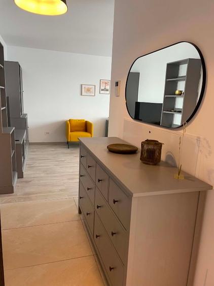 Apartament cu 2 camere decomandat, mobilat în Aradului