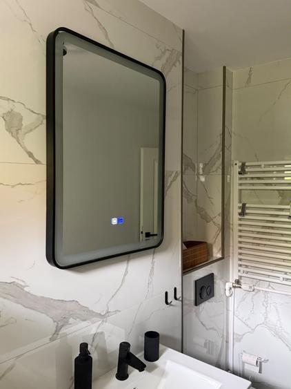 Apartament cu 3 camere, mobilat în Titan