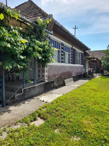 Casă cu 3 camere în Vidrasău
