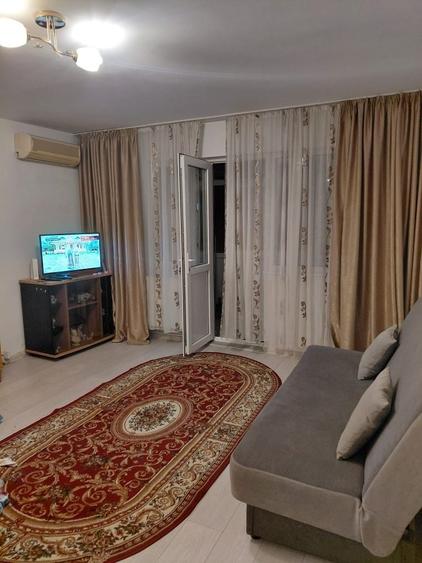 Apartament cu 2 camere semidecomandat în Micro 14
