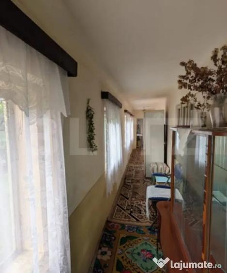 Casă cu 3 camere cu Teren 2540 Mp în Central