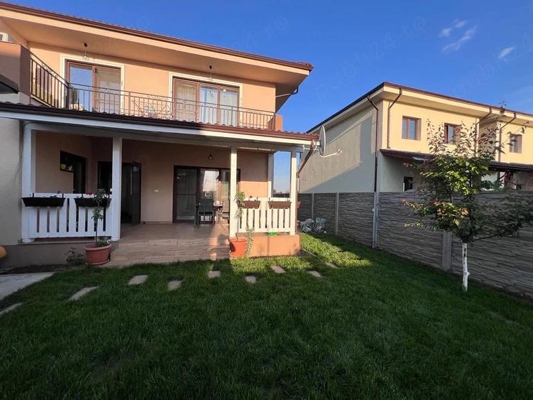 Casă cu Teren 256 Mp în Central