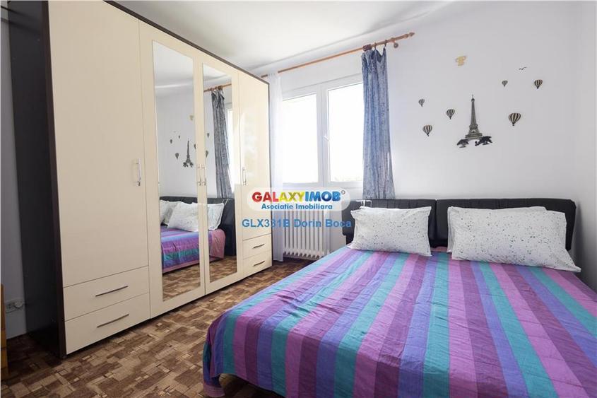 Apartament cu 2 camere decomandat, mobilat în Titan