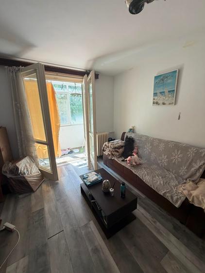 Apartament cu 2 camere semidecomandat în Titan